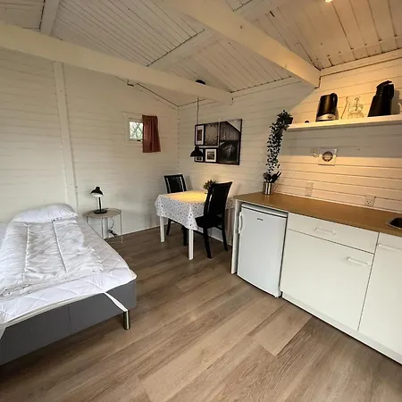 Himmerland & مكان تخييم Års
