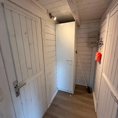 Himmerland & مكان تخييم Års